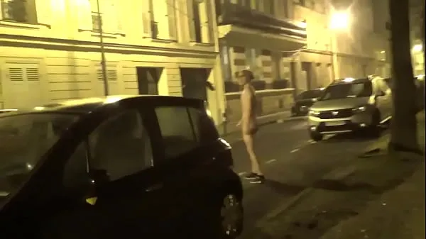 exhib putain n ° 2 nue dans la rue