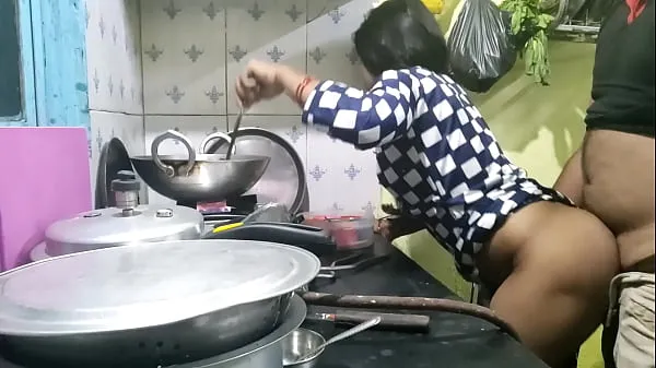 Big The maid who came from the village did not have any leaves, so the owner took advantage of that and fucked the maid (Hindi Clear Audio best Clips