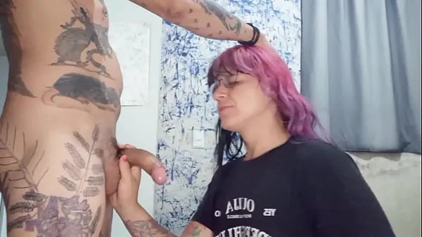 Vídeo caseiro com namorada trans foi parar na cara dela